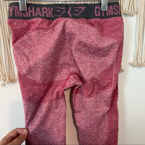 GymShark | shape lifting seamless pink athletic leggings size small - Picture 8 of 11